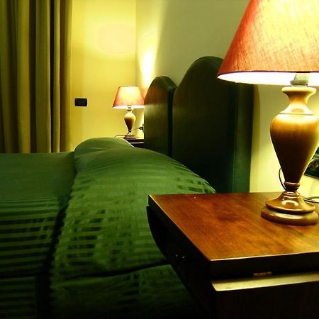 Relax Style House Central Rooms ペスカーラ エクステリア 写真